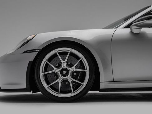 Used 2024 Porsche 911 GT3 RWD image 9
