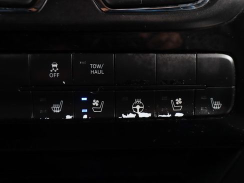 Used 2018 RAM 1500 Sport w/ Hydro Blue Sport Package image 34