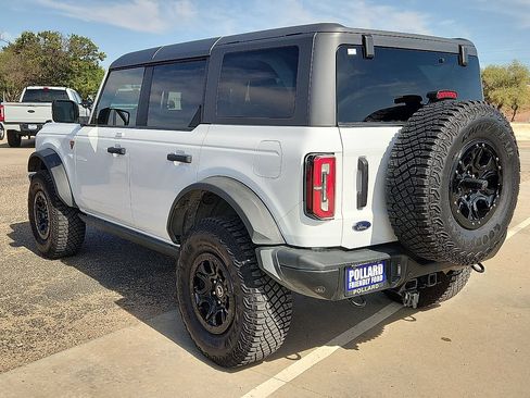 Used 2023 Ford Bronco Badlands AWD/4WD image 2