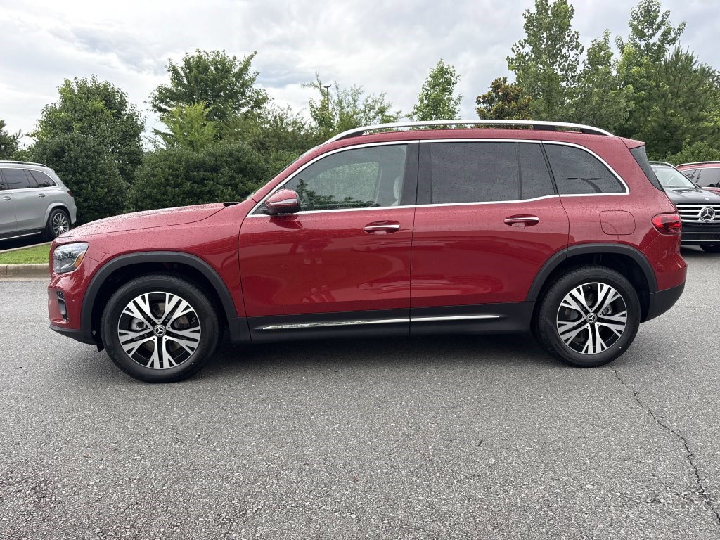 Certified 2025 Mercedes-Benz GLB 250 image 6