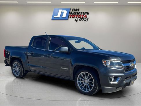 Used 2016 Chevrolet Colorado LT w/ LT Convenience Package image 3
