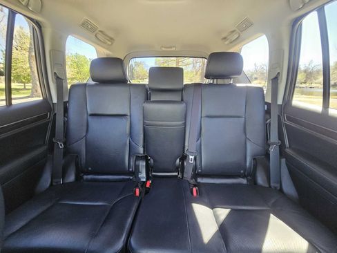 Used 2015 Lexus GX 460 w/ Premium Package AWD/4WD image 23