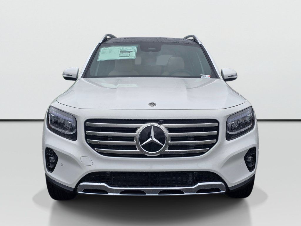 New 2026 Mercedes-Benz GLB 250 4MATIC image 8