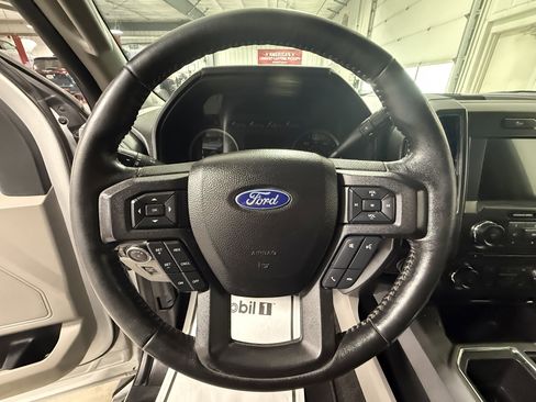 Used 2018 Ford F150 XLT w/ Equipment Group 302A Luxury image 23