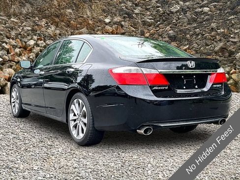 Used 2013 Honda Accord Sport image 9