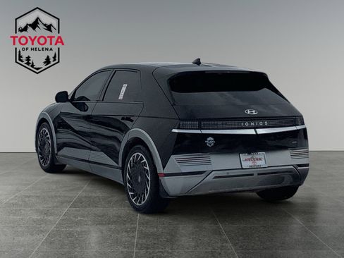 Used 2023 Hyundai Ioniq 5 Limited image 3