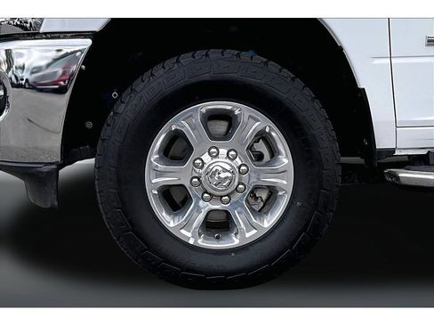 Used 2025 RAM 2500 Big Horn AWD/4WD image 34