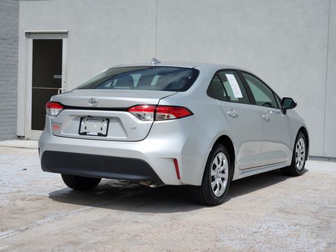 Used 2024 Toyota Corolla LE FWD image 8