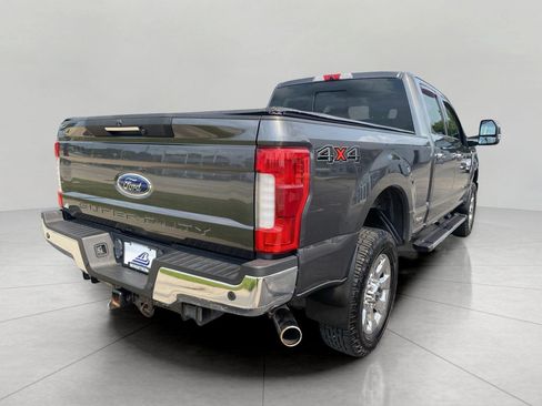 Used 2019 Ford F250 Lariat w/ Lariat Ultimate Package AWD/4WD image 6
