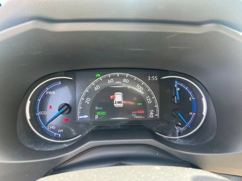 Used 2022 Toyota RAV4 Limited AWD/4WD image 7