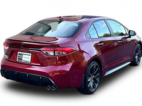 Certified 2025 Toyota Corolla SE FWD image 13