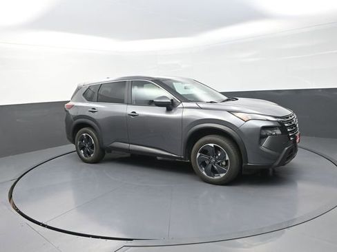 Used 2024 Nissan Rogue SV AWD/4WD image 62