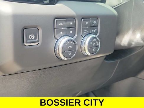 Certified 2026 GMC Sierra 1500 AT4 w/ AT4 Premium Package AWD/4WD image 18