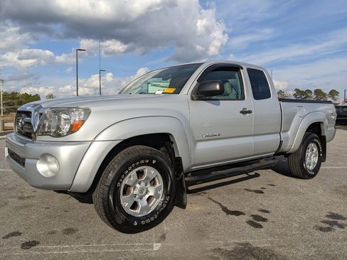 Used 2009 Toyota Tacoma PreRunner image 44