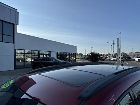 Used 2013 Chevrolet Traverse LT w/ All-Star Edition FWD image 9