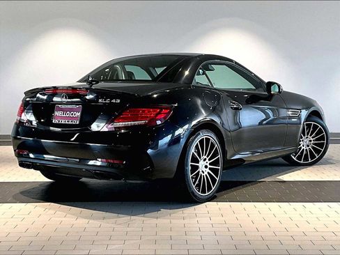 Used 2017 Mercedes-Benz SLC 43 AMG image 10