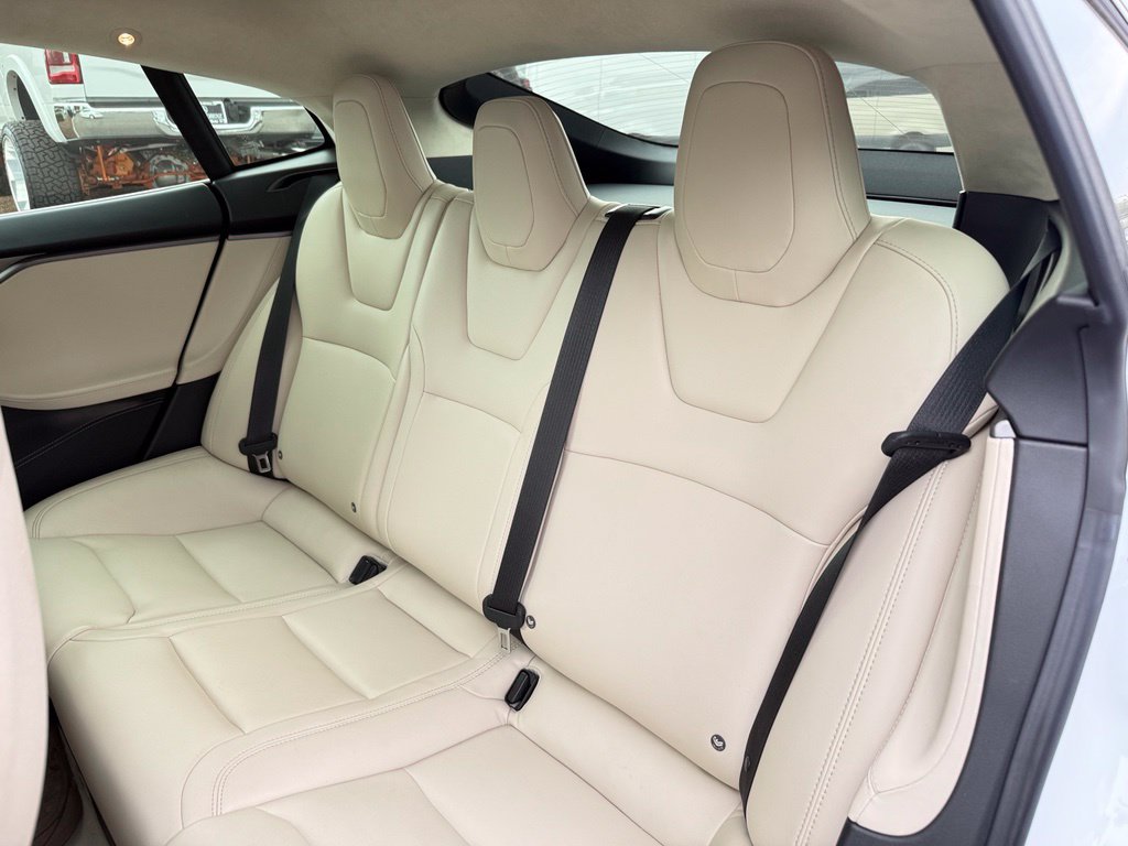 Used 2018 Tesla Model S AWD image 11
