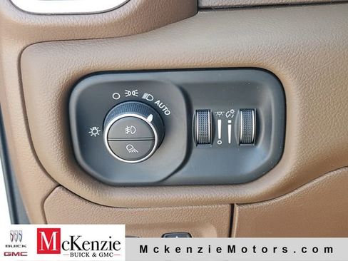 Used 2020 RAM 1500 Laramie image 20