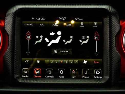 Used 2021 Jeep Wrangler Unlimited Rubicon AWD/4WD image 29
