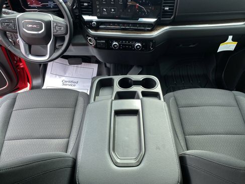 New 2025 GMC Sierra 1500 Elevation image 44