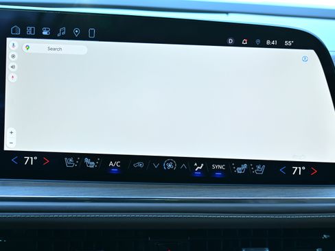 Used 2025 Chevrolet Suburban High Country image 19