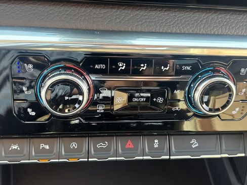 New 2026 GMC Sierra 1500 Denali w/ Denali Reserve Package image 20