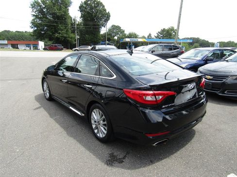 Used 2015 Hyundai Sonata Limited w/ Option Group 05 FWD image 5