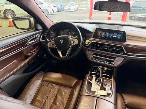 Used 2016 BMW 750i xDrive image 14