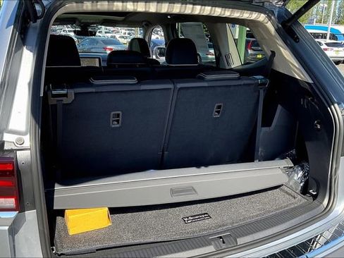 New 2025 Volkswagen Atlas SEL Premium R-Line image 23