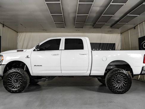 Used 2022 RAM 2500 Big Horn AWD/4WD image 11