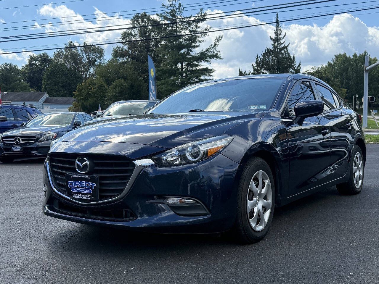 Used 2017 MAZDA MAZDA3 Sport FWD image 4