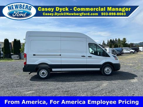 New 2026 Ford Transit 250 148 High Roof AWD image 5