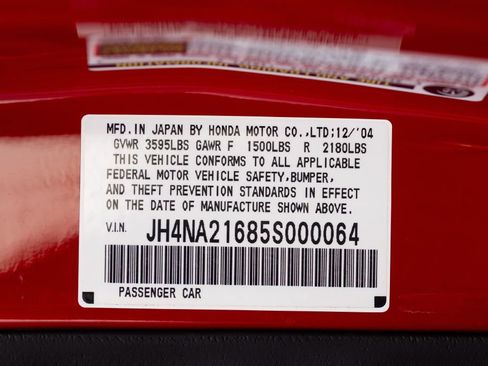 Used 2005 Acura NSX T RWD image 38