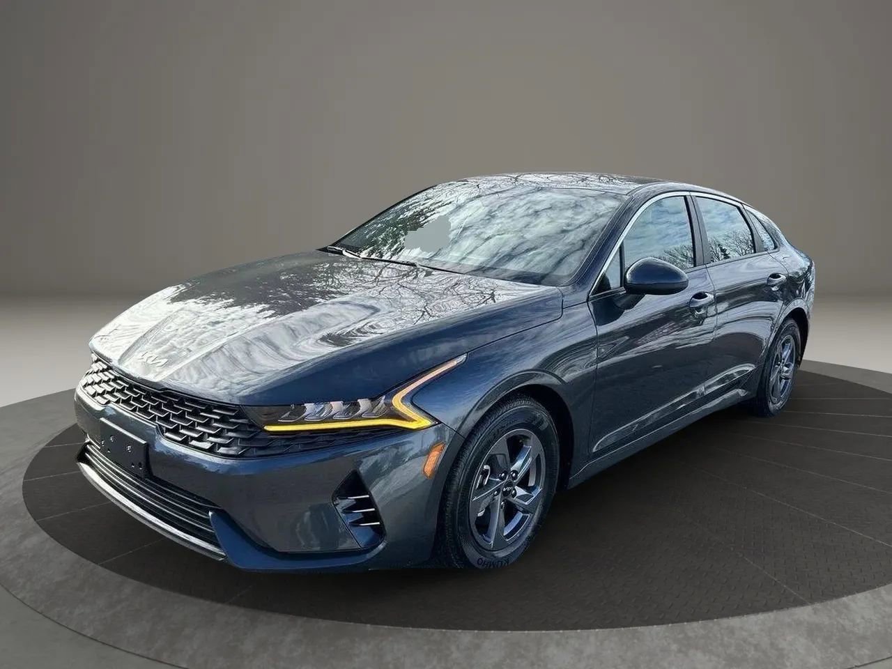 Used 2023 Kia K5 LXS FWD image 1