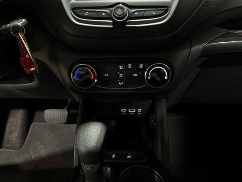 Used 2023 Chevrolet TrailBlazer LS image 21