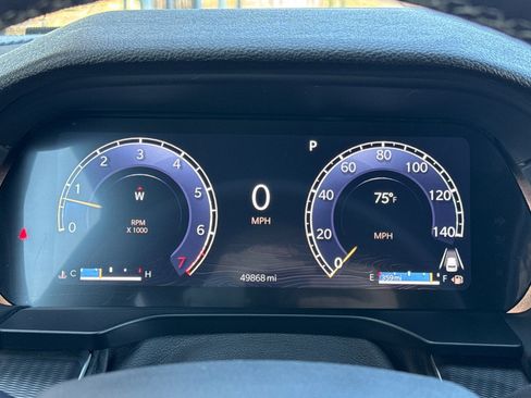 Used 2024 Jeep Grand Cherokee L Laredo image 26