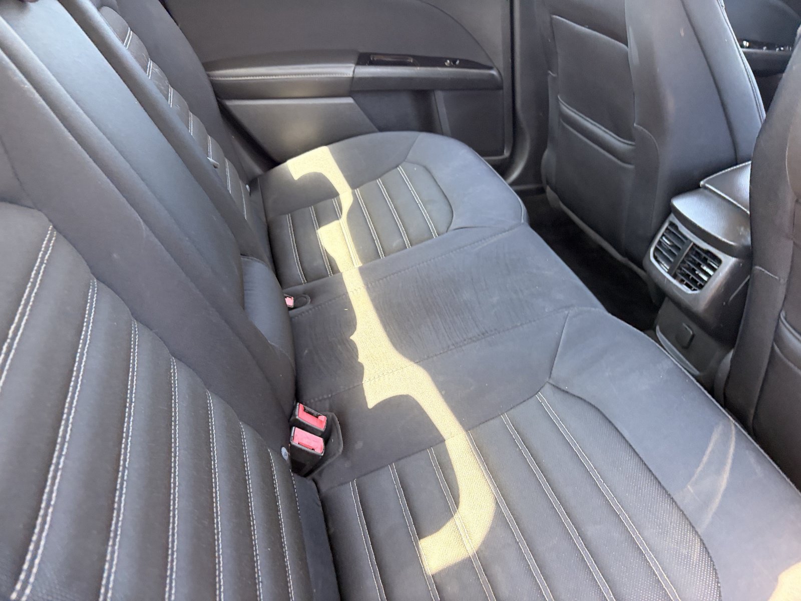 Used 2014 Ford Fusion SE FWD image 14