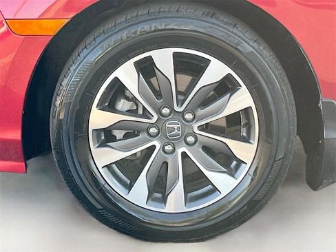 Used 2023 Honda Odyssey EX-L image 32