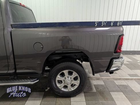 Used 2026 RAM 2500 Big Horn AWD/4WD image 3
