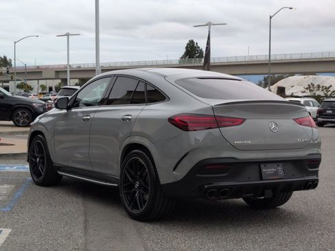 New 2026 Mercedes-Benz GLE 53 AMG 4MATIC Coupe image 9