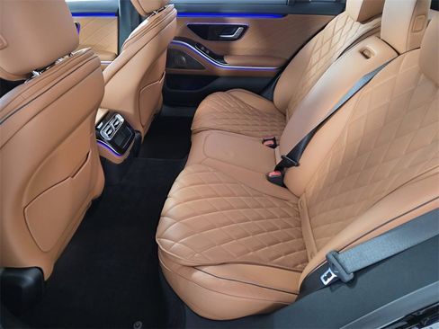 Certified 2023 Mercedes-Benz S 580 4MATIC Sedan image 14