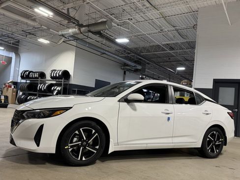 New 2025 Nissan Sentra SV w/ All-Weather Package image 22