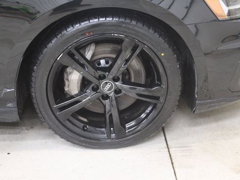 Used 2019 Audi A8 L 3.0T w/ Luxury Package image 37