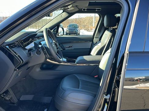 New 2026 Land Rover Range Rover Sport SE image 10