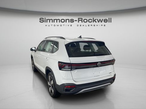 Used 2025 Volkswagen Taos S AWD/4WD image 3