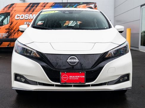 Certified 2024 Nissan Leaf SV Plus image 2