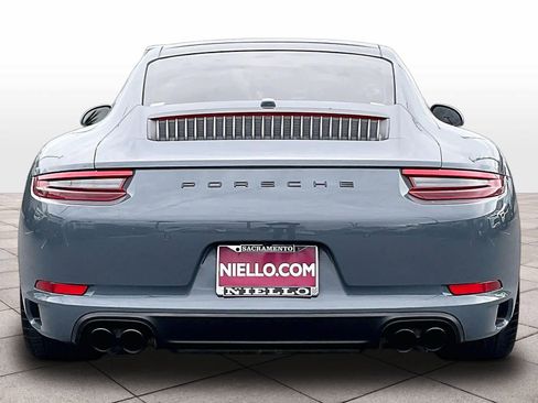 Used 2018 Porsche 911 Carrera image 5