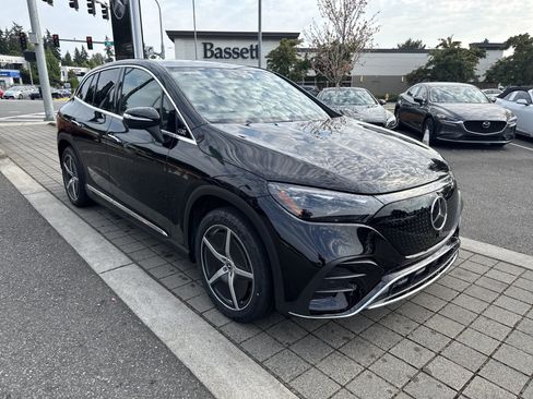 Certified 2023 Mercedes-Benz EQE 350+ 4MATIC SUV image 3