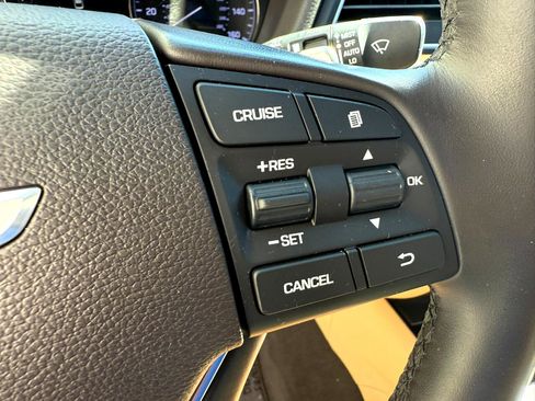 Used 2015 Hyundai Genesis 3.8 image 28