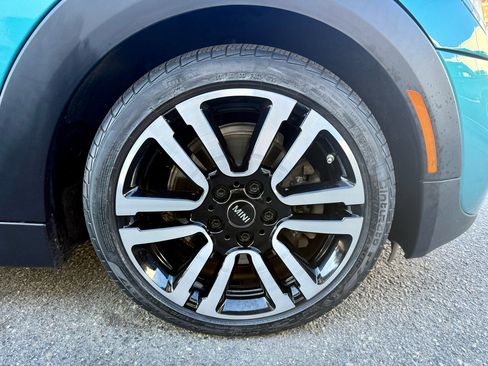 Used 2020 MINI Cooper S image 18